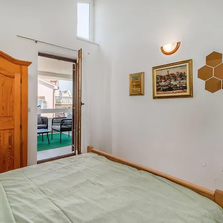 4 Bedroom Gorgeous In Σπίτι διακοπών
