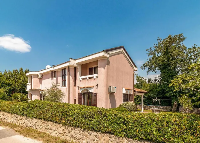 Dom wakacyjny 4 Bedroom Gorgeous In *